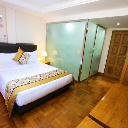 Hotel Bahosi Yangon Luaran gambar